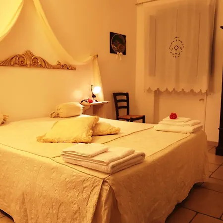 Alloggio per agriturismo Di Galizia *